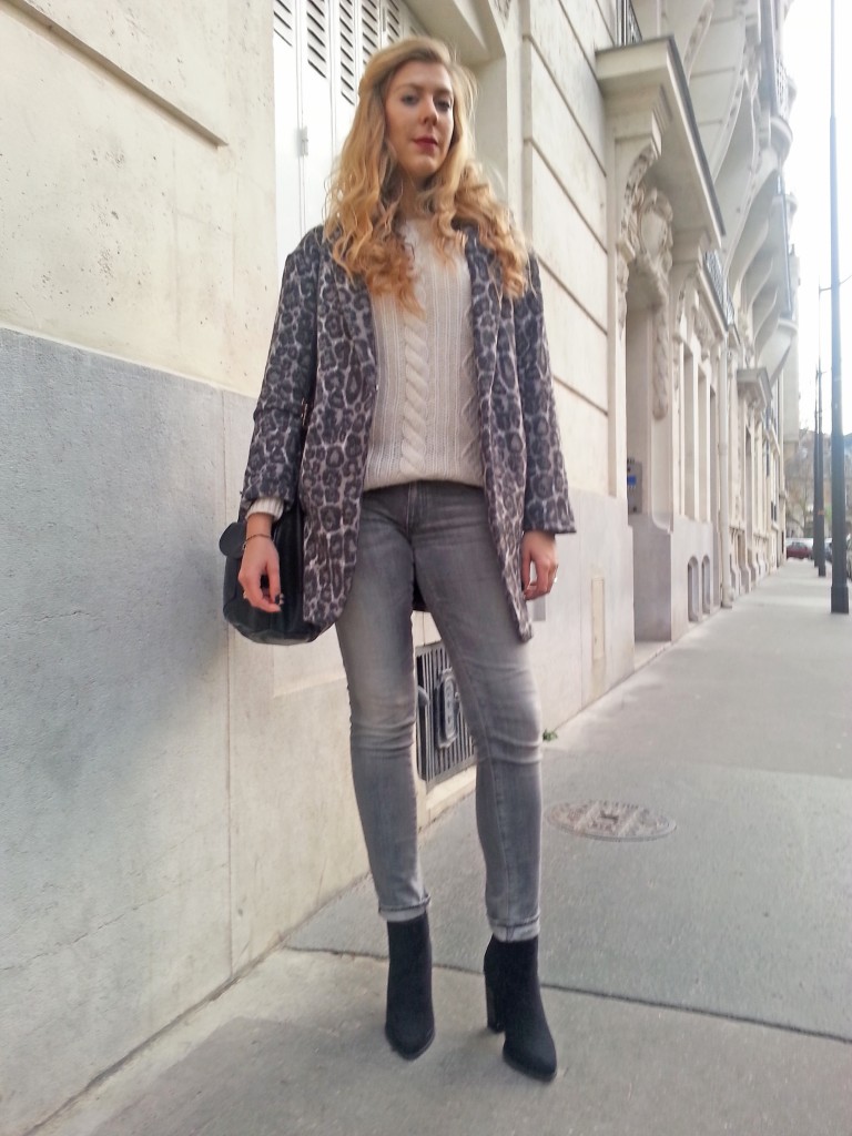 pull maille irlandaise, pull marilyn, gérard darel, manteau léopard, léopard gris, new look, jean slim gris, ralph lauren, denim & supply, boots talons strass, look du jour, ootd, style d'un jour