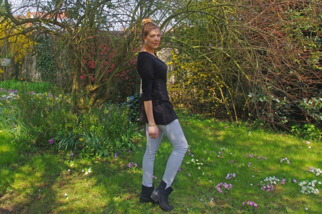 doudoune légère, Derhy, jegging, camaieu, bottes motardes, Promod, cotton du monde, polaire femme,tunique tshirt, look casual, look détente, look décontracté, ootd, look du jour