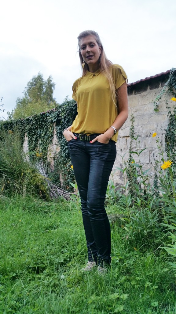 La fée maraboutée, concours, top moutarde, jaune d'hiver, jean slim enduit, freeman porter, gilet laine, manteau camel laine, boots léopard, la halle aux chaussures, avis, test, haul, blog mode, look du jour, tenue du jour, ootd, look boulot, look hiver, tendance hiver 2015