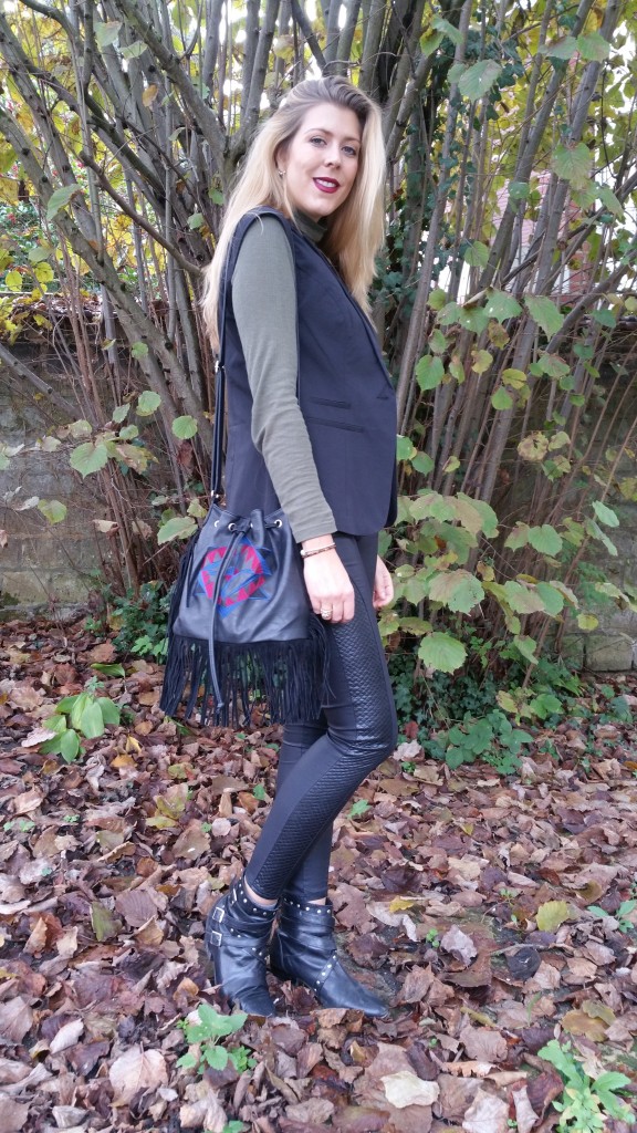 Balsamik, Petit bateau, Mim, Boohoo, Bohoo, Boho, Primark Paris, sac franges, sac bourse, slim cuir, slim enduit, look, tenue du jour, ootd, blog mode paris, blogueuse mode