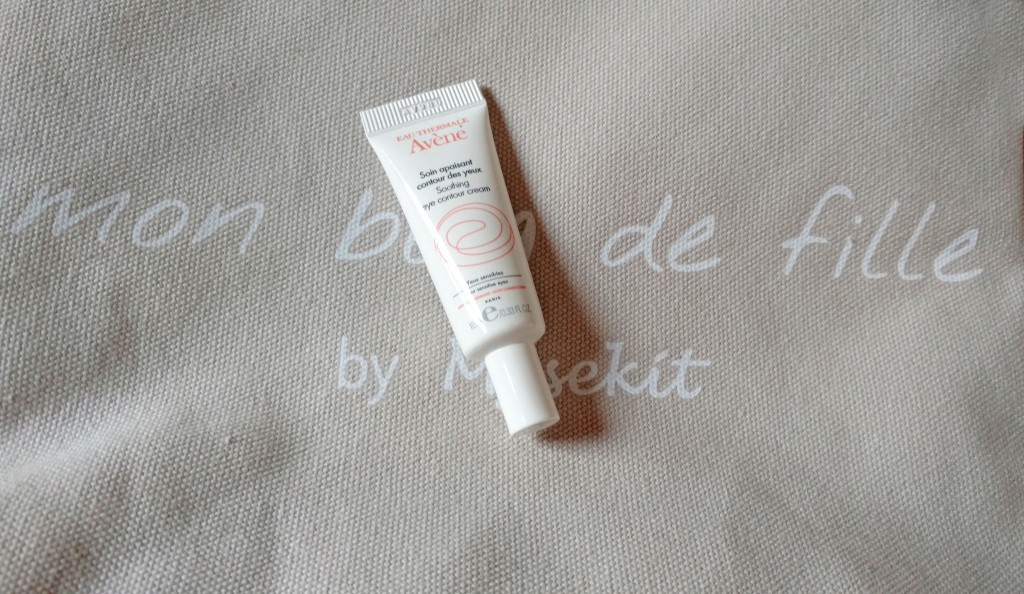 Mysekit,  Mon blog de fille,  collaboration blogueuse,  hélène legastelois,  box beauté ,  cadeau femme pas cher,  maquillage pas cher,  routine soin,  NYX , Soft Mate Lip Cream,  Embryolisse, Lait Crème Concentré ,  base de maquillage, rouge à lèvres mat pas cher,  test,  avis,  revue ,  review,  Avène, Brumisateur d'eau thermale,  Darphin, Tonique à la camomille,  Avène– Soin apaisant, contour des yeux ,  Uriage, Baume à lèvres Barièderm ,  A-Derma Sensifluid, Gel micellaire yeux waterproof