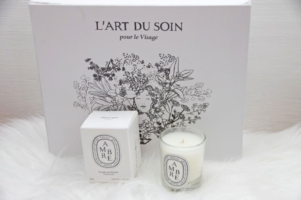 Glossybox, Diptyque, bougie  Diptyque,  Diptyque, ambre, cosmetiques  Diptyque, luxe, paris, bougies d'exception, box beauté, rituel de soin, produits de beauté pas cher, cosmetiques pas cher, promo, bon plan, test, avis, revue, review, beauté, blog beauté, blogueuse beauté, collector, glossybox hors série, glossybox édition spéciale, soin du visage, bouhie mabre Diptyque, eau infusée Diptyque, pommade démaquillante Diptyque