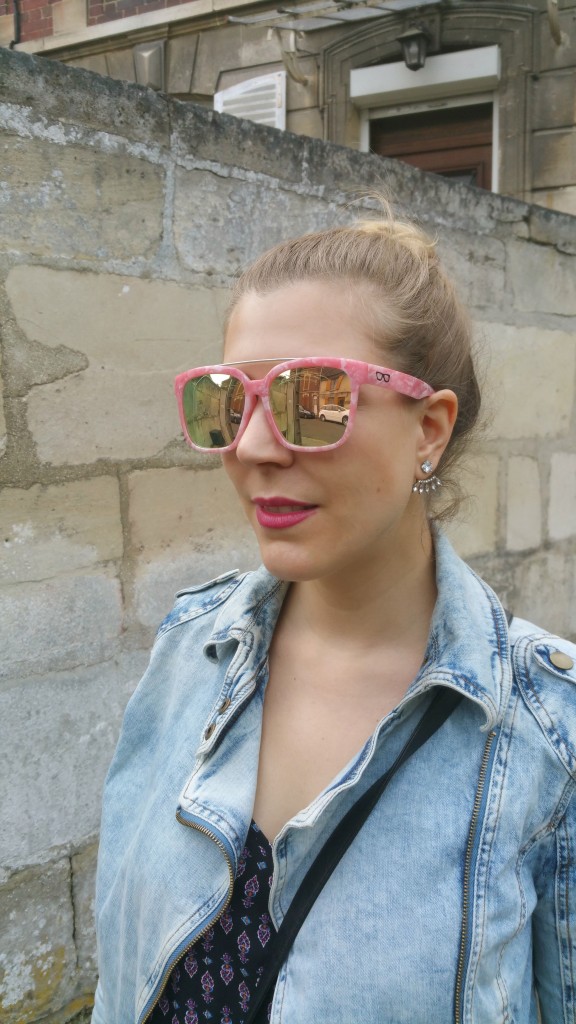 look, ootd, tenue du jour, jupe longue, top ethnique, top imprimé, primark, primark paris, perfecto en jean, veste biker jean, sac bourse à franges, mim, lunettes de soleil verres miroir, firmoo, test, avis, revue, lookbook, haul, blog mode, blogueuse mode