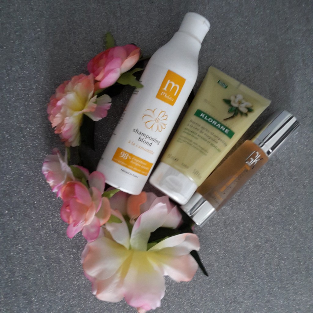 routine capillaire, cheveux blonds, no poo, low poo, cheveux bouclés, cheveux ondulés, wavy, poppling, gk hair serum, baume cire de magnolia klorane, shampoing camomille mulato, routine cheveux blonds, blog beauté, blogueuse beauté