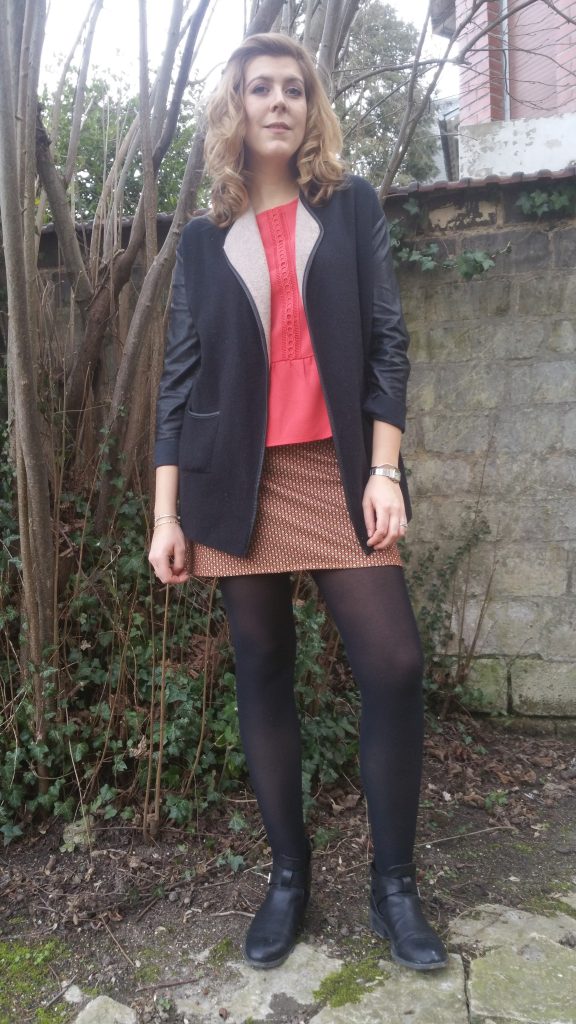 look, ootd, tenue du jour, ootn, look tendance, look sixties, look 60's, look seventies, top basques, corail, derhy, jupe retro, lefties, boots cut out, babou, gilet bimatière, gilet cuir, blog mode, blogueuse mode