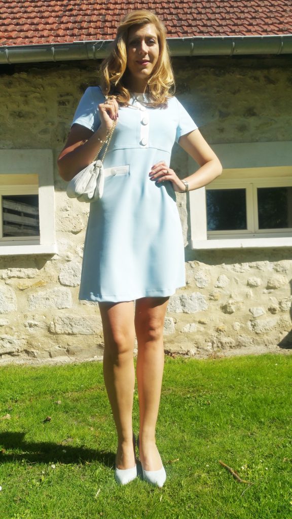robe rétro, robe sixties, robe jaquie kennedy, robe vintage, robe derhy, robe bleu layette, escarpins caméléons, babou, sac matelassé, chanel like, sac façon chanel, la bagagerie, sac pulsion, look cérémonie, look girly, look femme été, look femme tendance, blog mode, blogueuse mode