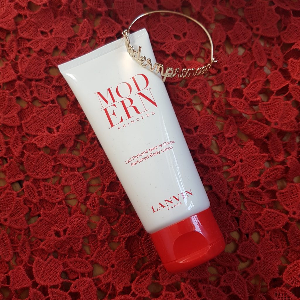 Glossybox, moderne princess, box beauté, édition limitée, lanvin, coffret cadeau, test, avis, revue, blog beauté, blogueuse beauté