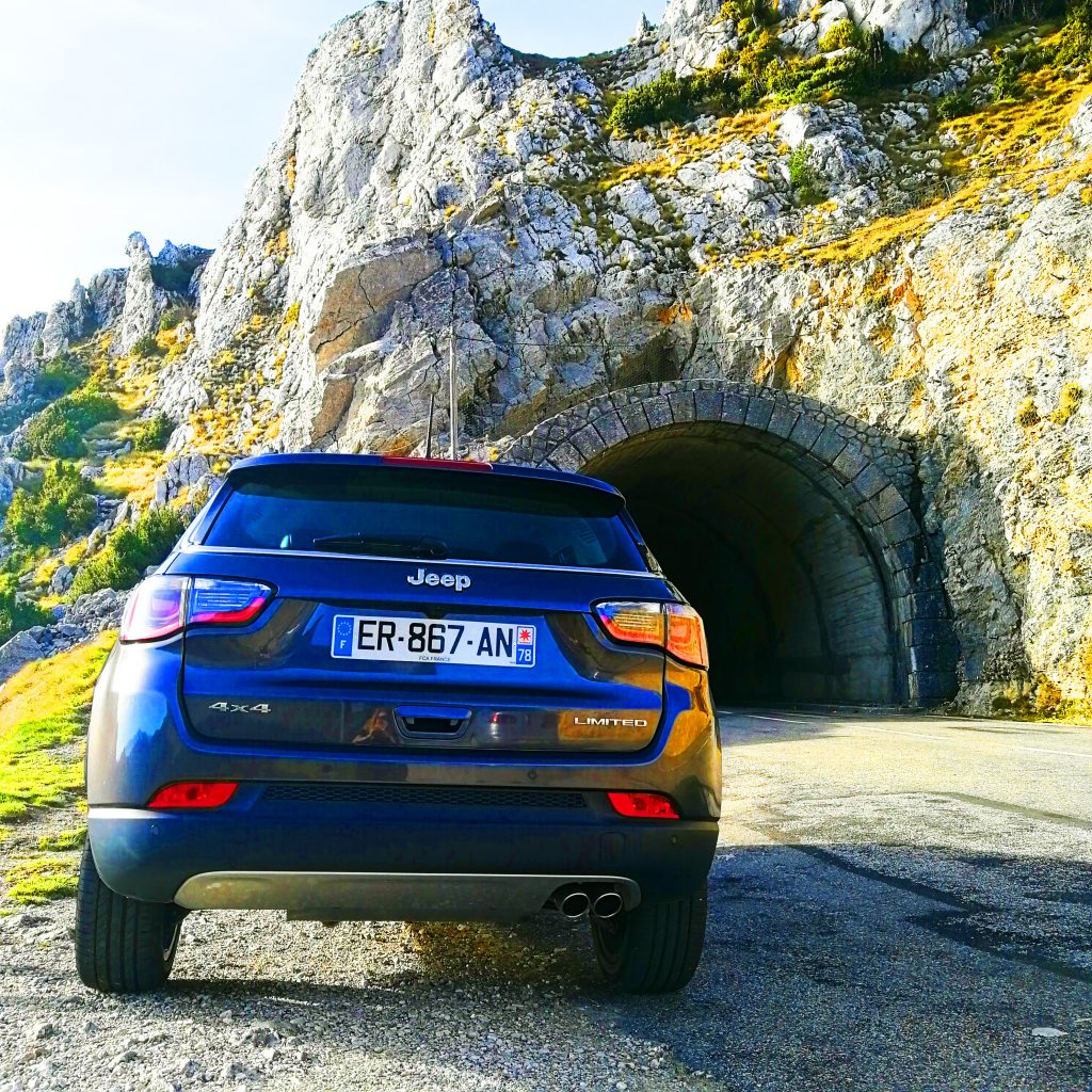 Jeep, Compass, test, avis, vercors, grotte de choranche, voyage de presse, road trip, voyage entre copines, 4X4, boite automatique, blog lifestyle, blogueuse lifestyle