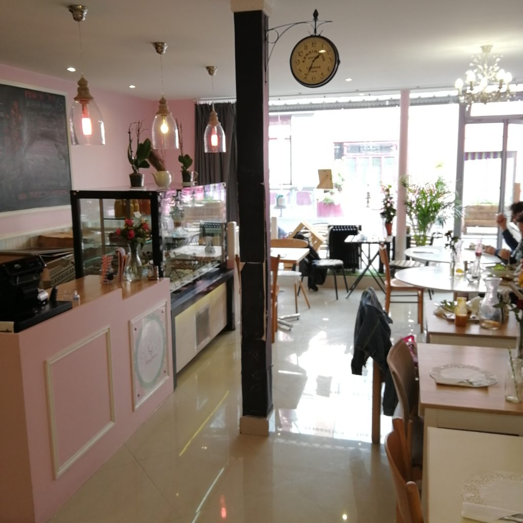 restaurant vegan paris, adresse vegan paris, restaurant glutenfree paris, repas pour allergique paris, repas raw paris, cuisine raw paris, cuisine vegan paris, cuisine sans allergènes paris, avis, test, blog vegan, blog intolerant, raw cakes, paris 14